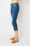 Mid Rise Side Slit Capri Jeans