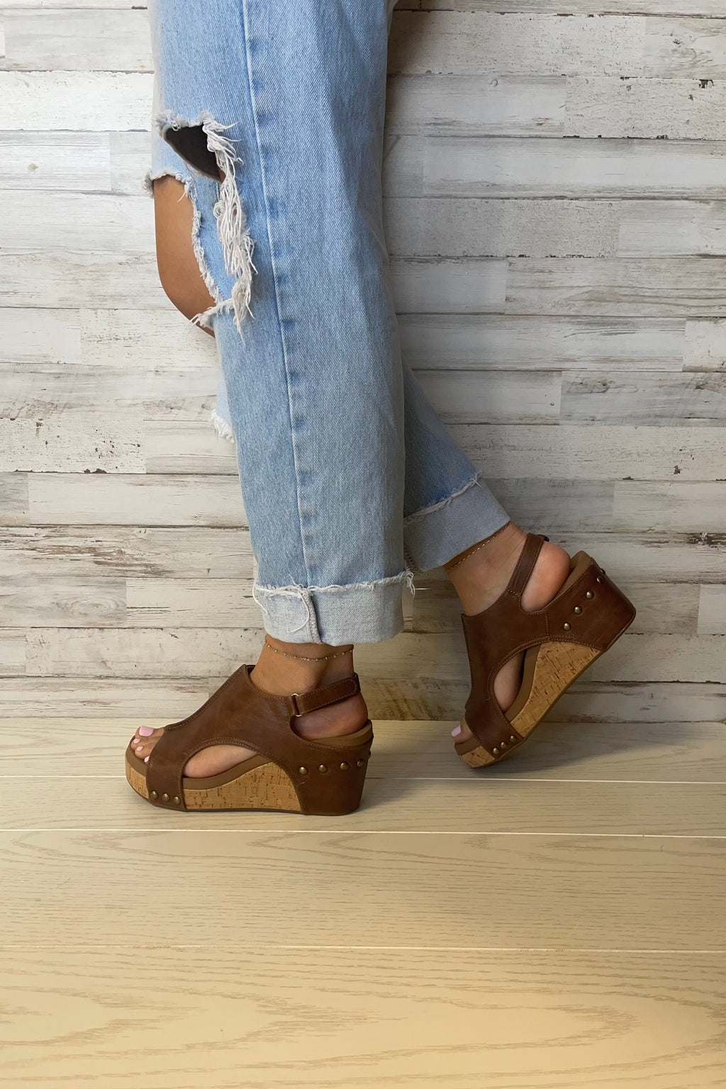 Carley Wedges- Tobacco