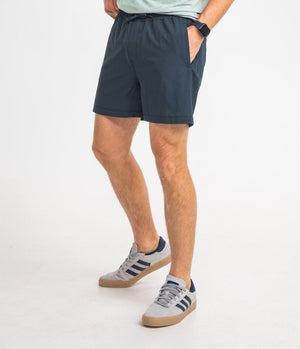 Everyday Hybrid Shorts (without belt loops)